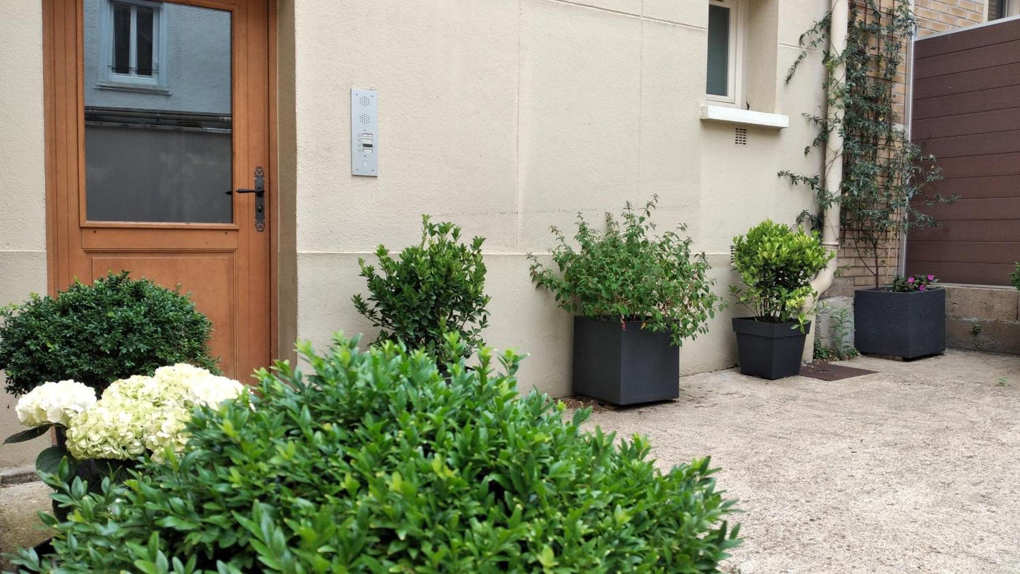 Experience Inouie A Orleans ! Apartment Luaran gambar