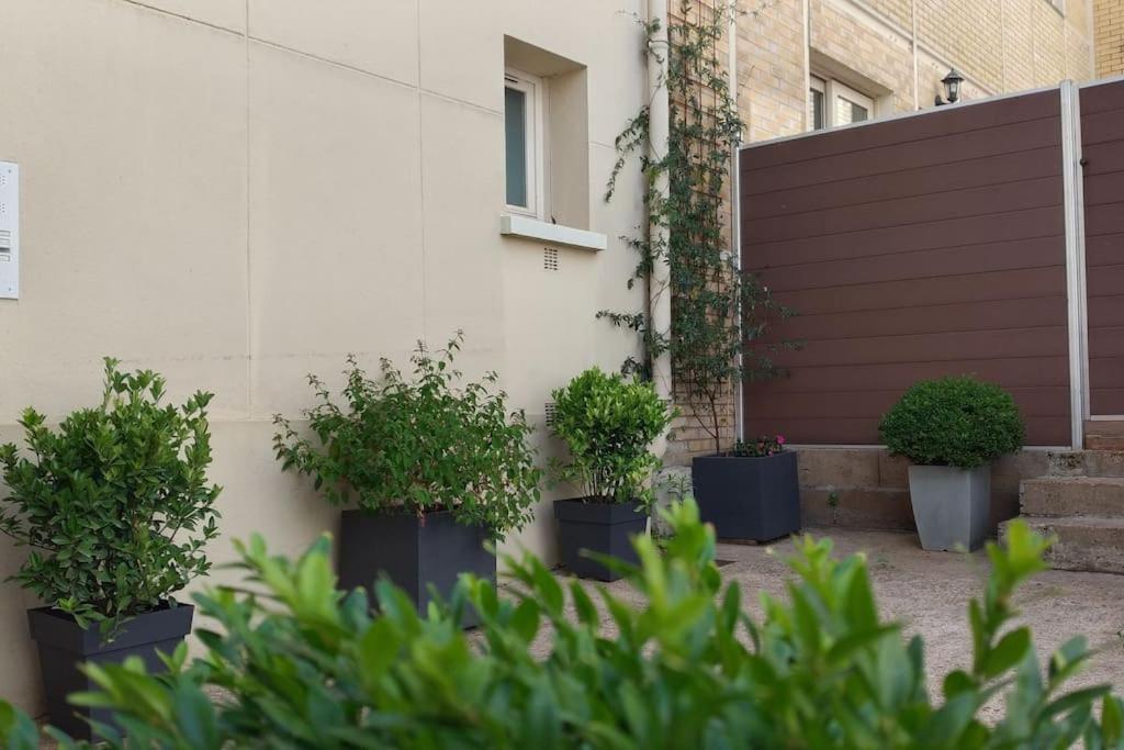 Experience Inouie A Orleans ! Apartment Luaran gambar